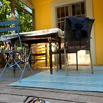 In De Aap - & Panzió 4*