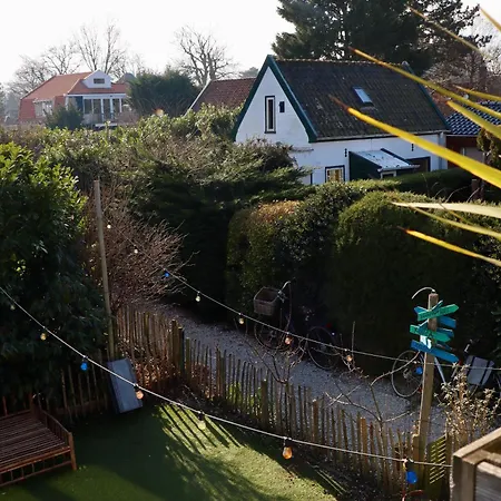 Frühstückspension In De Aap - &