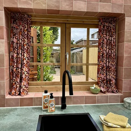 Bed & Breakfast In De Aap - &