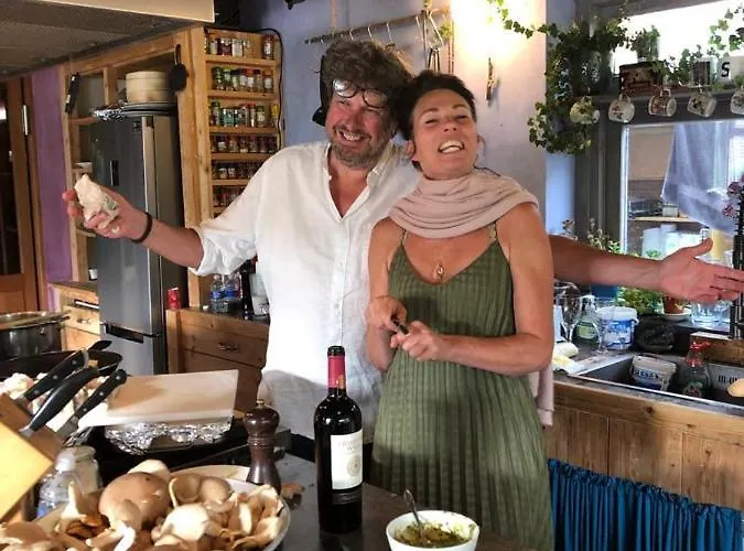 Bed and breakfast In De Aap - & 4*