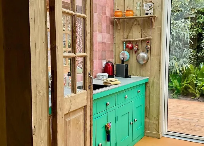 Bed & Breakfast In De Aap - & 4*